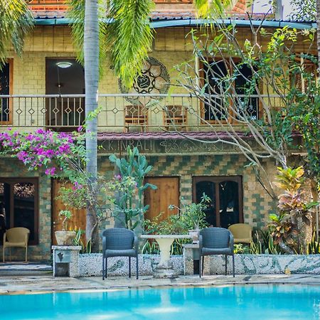 Deutsches-Eck Rikesti Hotel Lovina  Ngoại thất bức ảnh