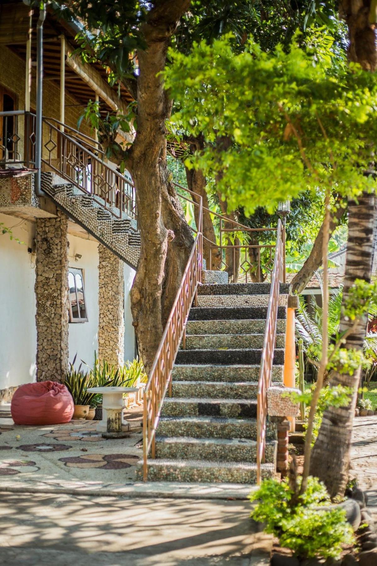Deutsches-Eck Rikesti Hotel Lovina  Ngoại thất bức ảnh