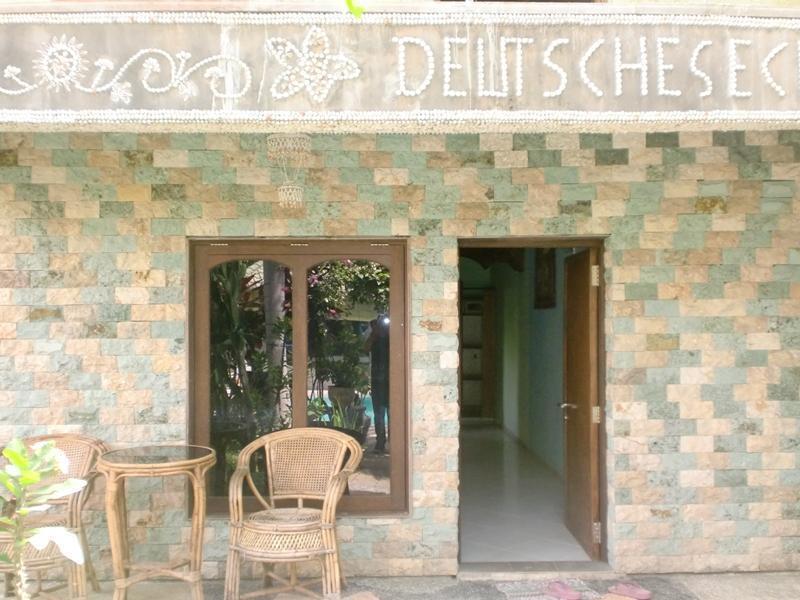 Deutsches-Eck Rikesti Hotel Lovina  Ngoại thất bức ảnh